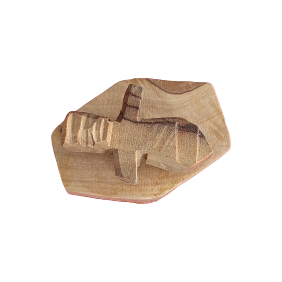 Vintage Hand Carved Olive Wood Nativity Set from the Holy Land Bethlehem 1900-50 - Picture 9 of 16